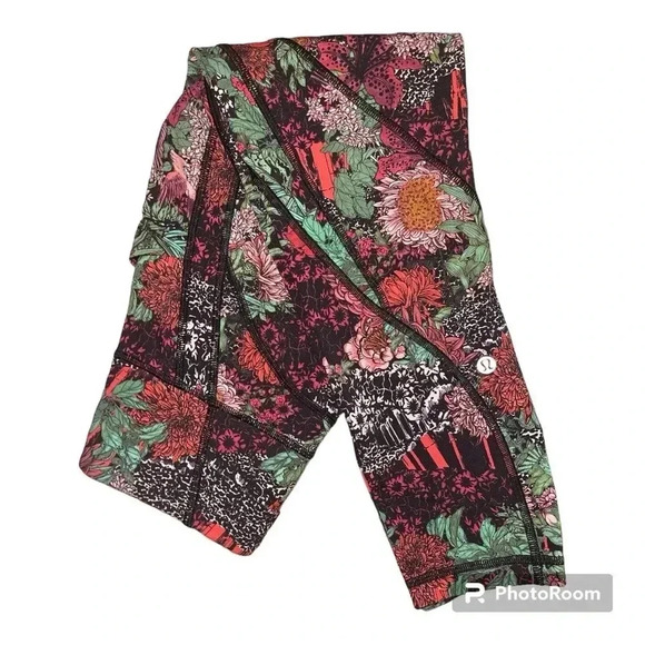 Lululemon Woodland Floral leggings - Picture 4 of 4